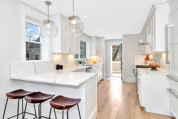 Interior, Kitchen, Pendant Lights, Recessed Lighting, Wood Texture Flooring
