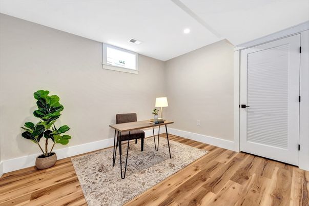 Home Office, Interior, Recessed Lighting, Wood Texture Flooring