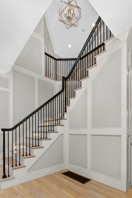 Interior, Pendant Lights, Recessed Lighting, Wood Texture Flooring