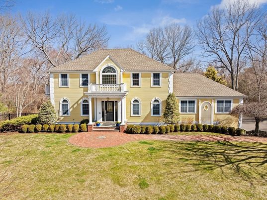 Backyard, Exterior, Facade, Georgian