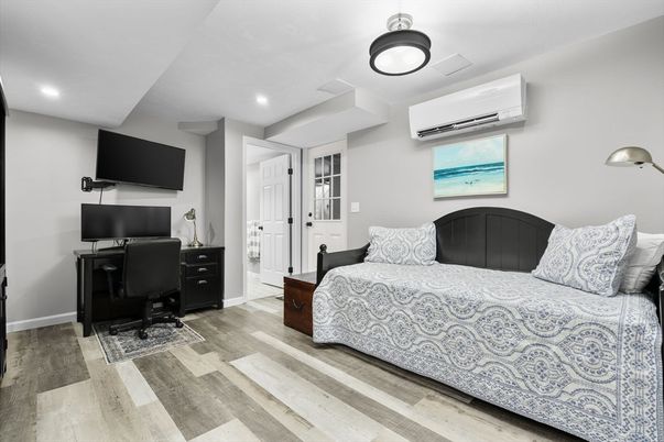 Bedroom, Home Office, Interior, Recessed Lighting, Wood Texture Flooring