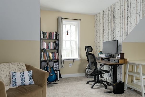 Home Office, Interior