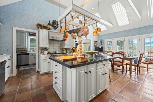 Dining room, Interior, Kitchen, Stainless Steel Appliances