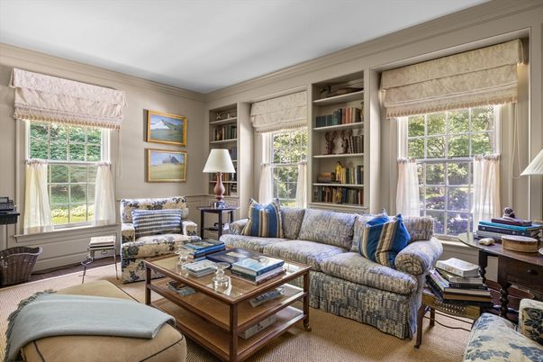 Interior, Living room