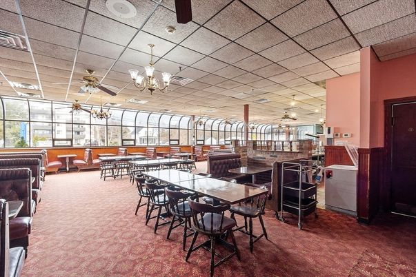 Chandelier, Dining room, Interior, Recessed Lighting