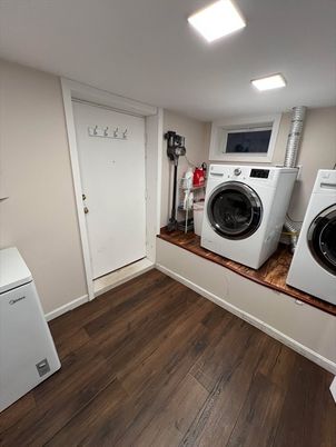 Interior, Recessed Lighting, Utility Closets, Washer, Wood Texture Flooring