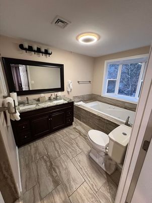 Bathroom, Dual Sink Vanities, Interior