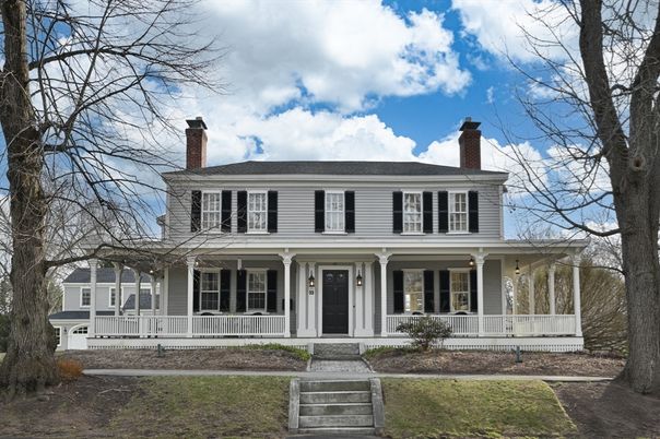 Exterior, Facade, Georgian