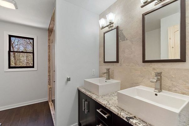 Bathroom, Dual Sink Vanities, Interior, Wood Texture Flooring