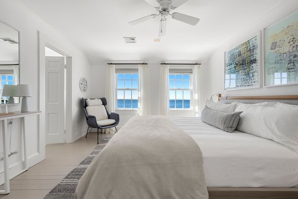 Bedroom, Interior, Water, Wood Texture Flooring