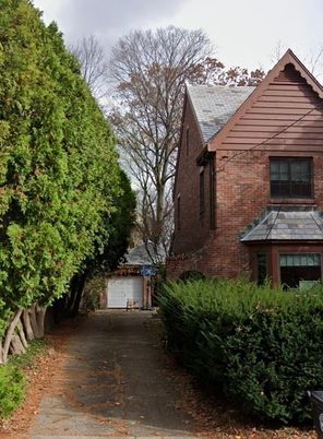 Detached Garage, Exterior
