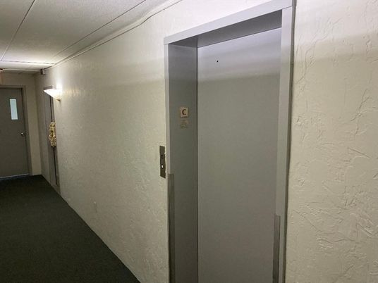 Elevator, Interior