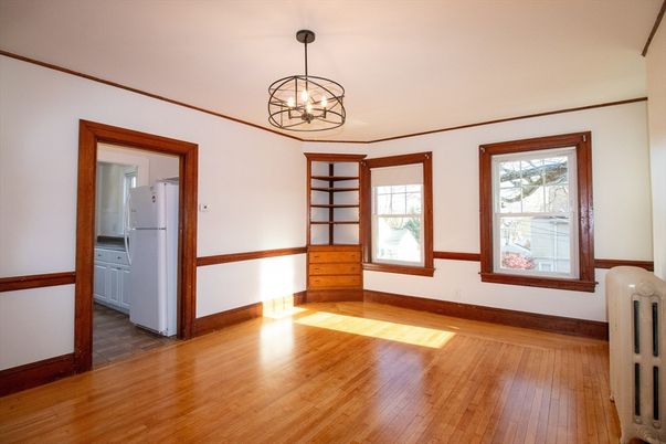 Chandelier, Empty room, Interior, Wood Texture Flooring