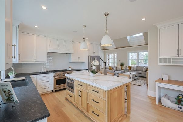 Interior, Kitchen, Living room, Pendant Lights, Recessed Lighting, Stainless Steel Appliances, Wood Texture Flooring