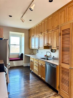 Interior, Kitchen, Recessed Lighting, Wood Texture Flooring