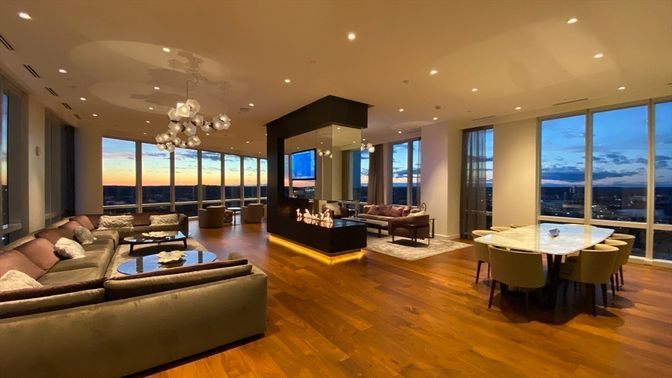 Dining room, Interior, Living room, Pendant Lights, Recessed Lighting, Wood Texture Flooring