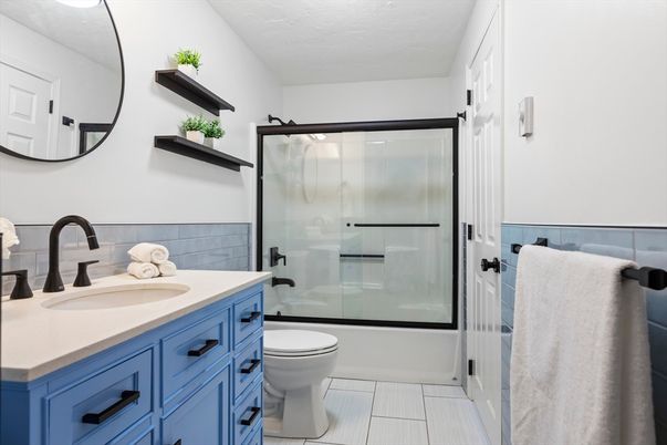 Bathroom, Glass Shower, Interior