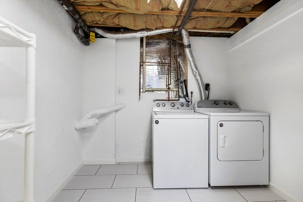 Interior, Washer