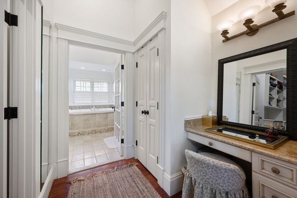 Bathroom, Interior, Recessed Lighting, Wood Texture Flooring