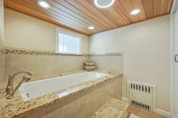 Bathroom, Interior, Recessed Lighting, Wooden Ceilings