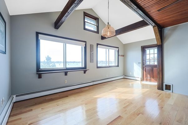 Empty room, Interior, Pendant Lights, Wooden Beams, Wood Texture Flooring
