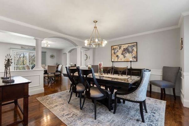 Chandelier, Dining room, Interior, Pendant Lights, Wood Texture Flooring