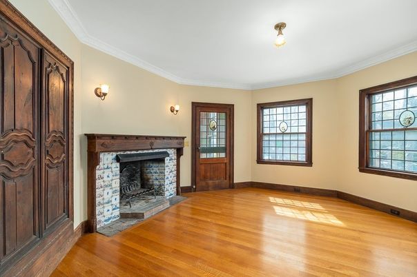 Empty room, Fireplace, Interior, Wood Texture Flooring