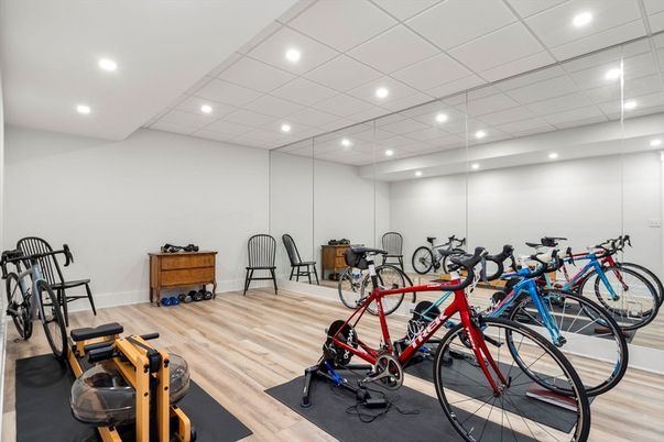 Fitness Equipment, Interior, Recessed Lighting, Wood Texture Flooring