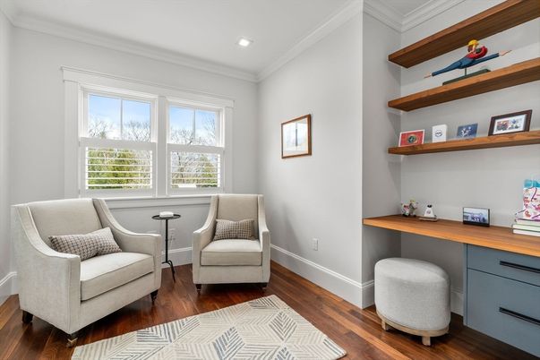 Home Office, Interior, Recessed Lighting, Wood Texture Flooring