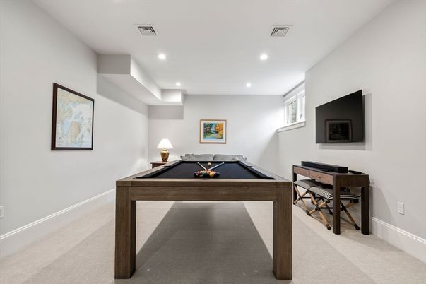 Billiard Table, Game Room, Interior, Recessed Lighting