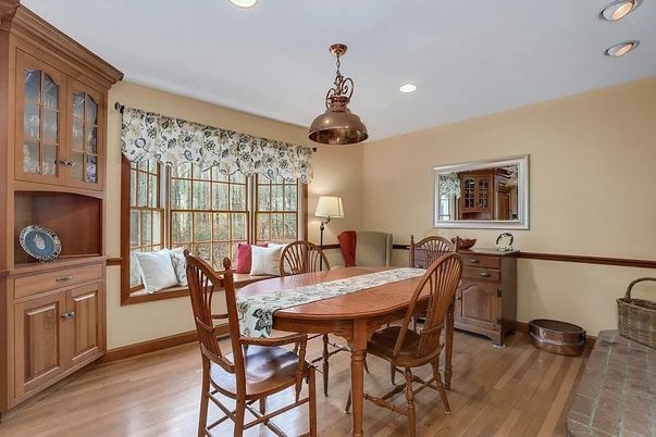 Dining room, Interior, Recessed Lighting, Wood Texture Flooring