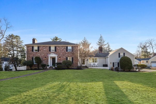Attached, Backyard, Exterior, Facade, Brick Facade, Georgian