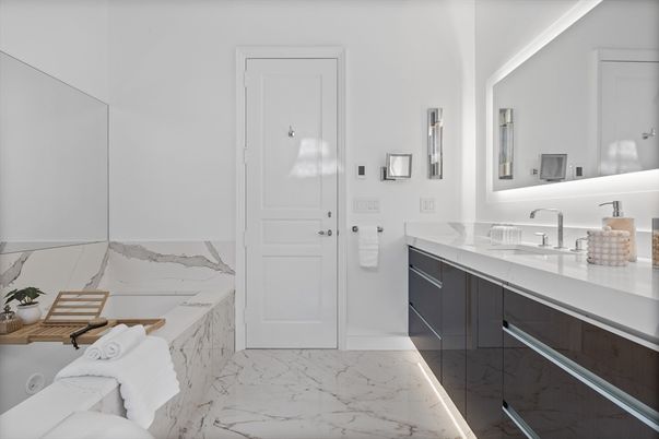 Bathroom, Dual Sink Vanities, Interior, Marble