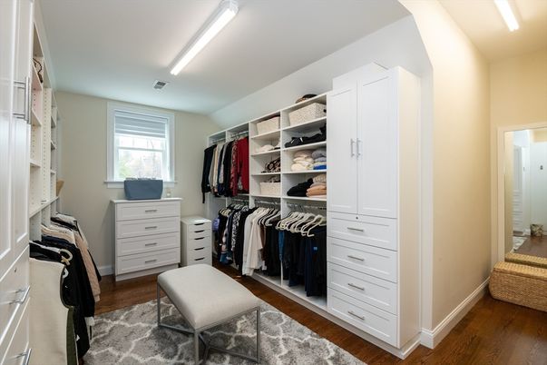 Interior, Walk-in Closets, Wood Texture Flooring
