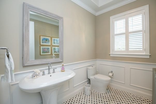 Bathroom, Interior