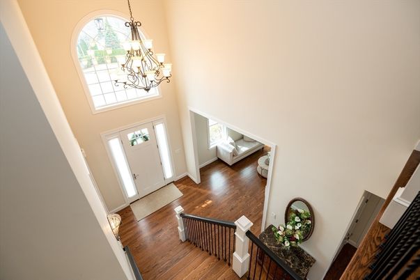 Chandelier, Interior, Wood Texture Flooring
