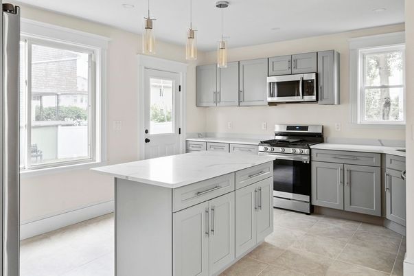 Interior, Kitchen, Pendant Lights, Recessed Lighting, Stainless Steel Appliances