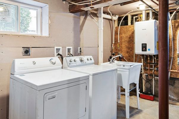 Interior, Washer