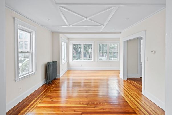 Empty room, Interior, Recessed Lighting, Wood Texture Flooring