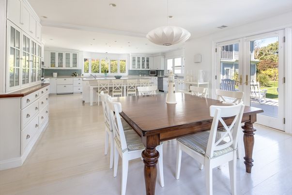 Dining room, Interior, Kitchen, Pendant Lights, Recessed Lighting, Wood Texture Flooring