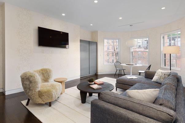 Dining room, Interior, Living room, Pendant Lights, Recessed Lighting, Wood Texture Flooring