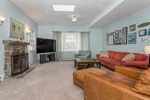 Fireplace, Interior, Living room