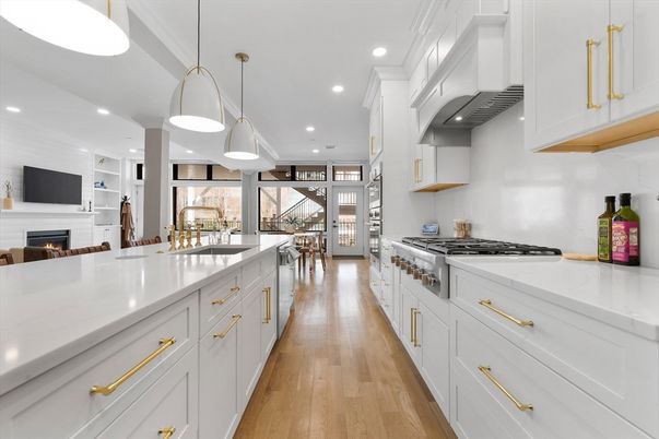 Dining room, Fireplace, Interior, Kitchen, Pendant Lights, Recessed Lighting, Wood Texture Flooring