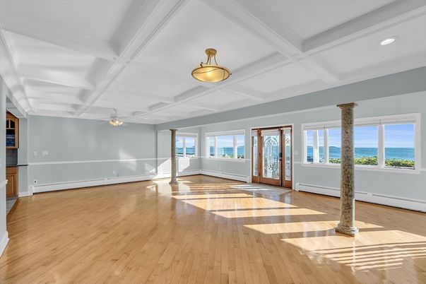 Empty room, Interior, Recessed Lighting, Water, Wood Texture Flooring