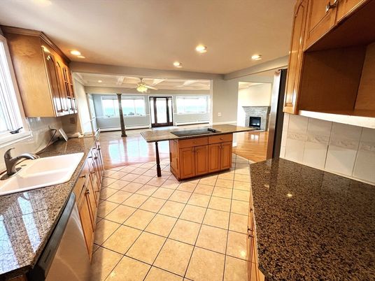 Fireplace, Interior, Kitchen, Recessed Lighting, Wood Texture Flooring