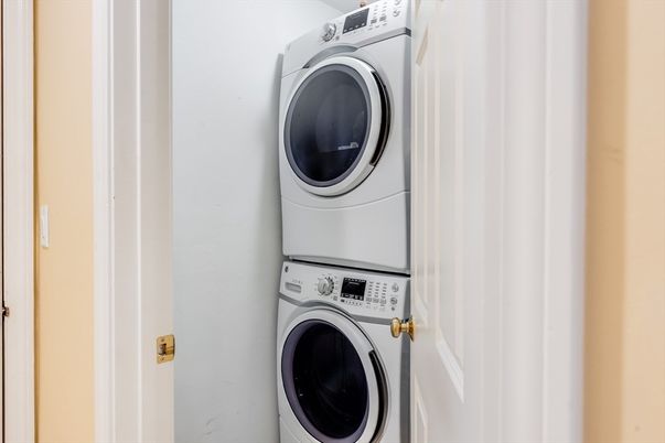 Interior, Utility Closets, Washer
