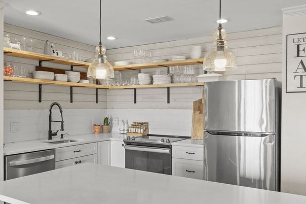 Interior, Kitchen, Pendant Lights, Recessed Lighting, Stainless Steel Appliances