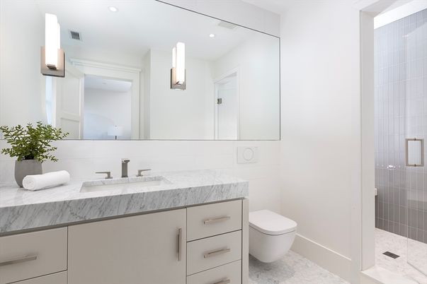 Bathroom, Interior, Recessed Lighting