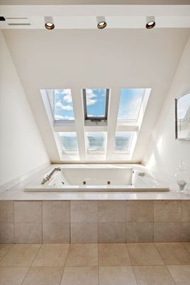 Bathroom, Interior, Recessed Lighting