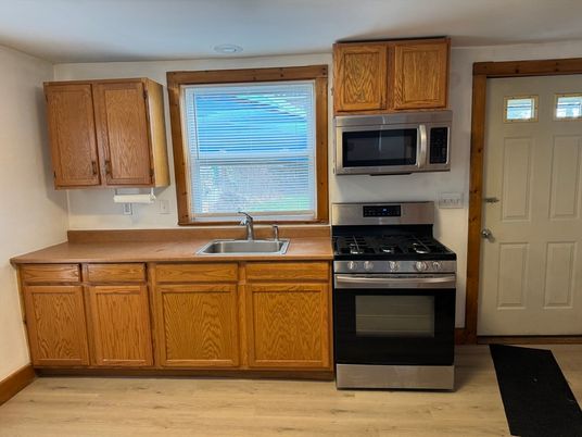 Interior, Kitchen, Stainless Steel Appliances, Wood Texture Flooring